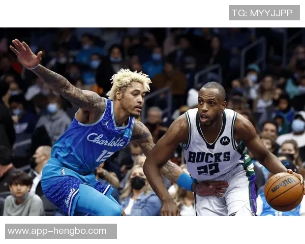 雄鹿与后卫AJ格林达成多年续约协议期待未来表现提升 雄鹿与后卫AJ格林达成多年续约协议期待未来表现提升