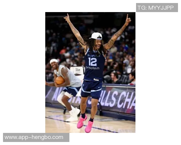 莫兰特昨日砍下35分状态火热明日对阵热火因脚踝酸痛出战成疑 莫兰特昨日砍下35分状态火热明日对阵热火因脚踝酸痛出战成疑