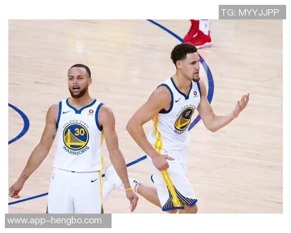 C约翰逊四季场均命中两记三分且命中率超四成独占联盟之巅 C约翰逊四季场均命中两记三分且命中率超四成独占联盟之巅