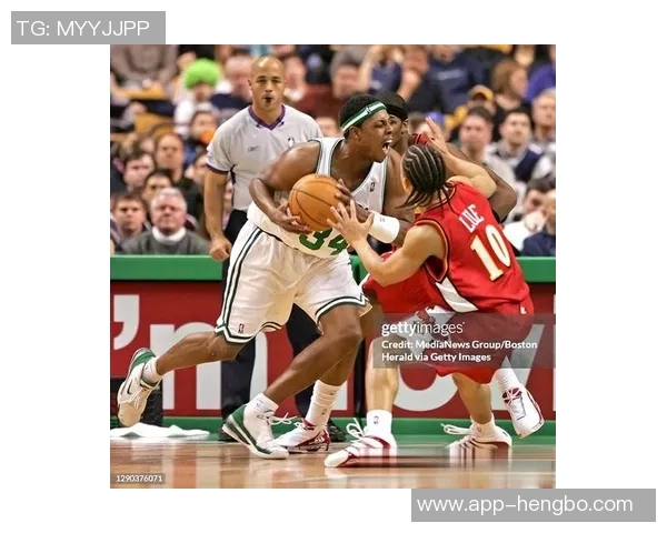 亚历山大深情回忆保罗:老大哥与朋友的坚实依靠之情 亚历山大深情回忆保罗:老大哥与朋友的坚实依靠之情