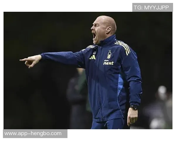 戴奇呼吁审慎判罚手球犯规点球争议亟需解决以维护比赛公正性